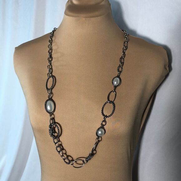 Silver-Tone Long Link Simulated Pearl Necklace - Picture 1 of 6